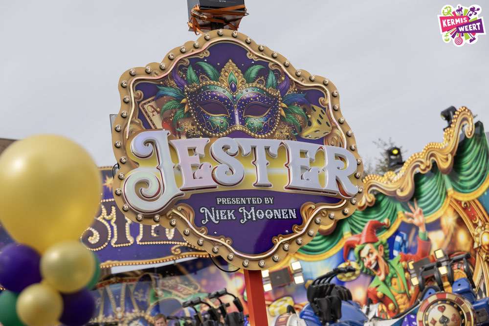 Foto: 'Opening kermisattractie Jester 01'.